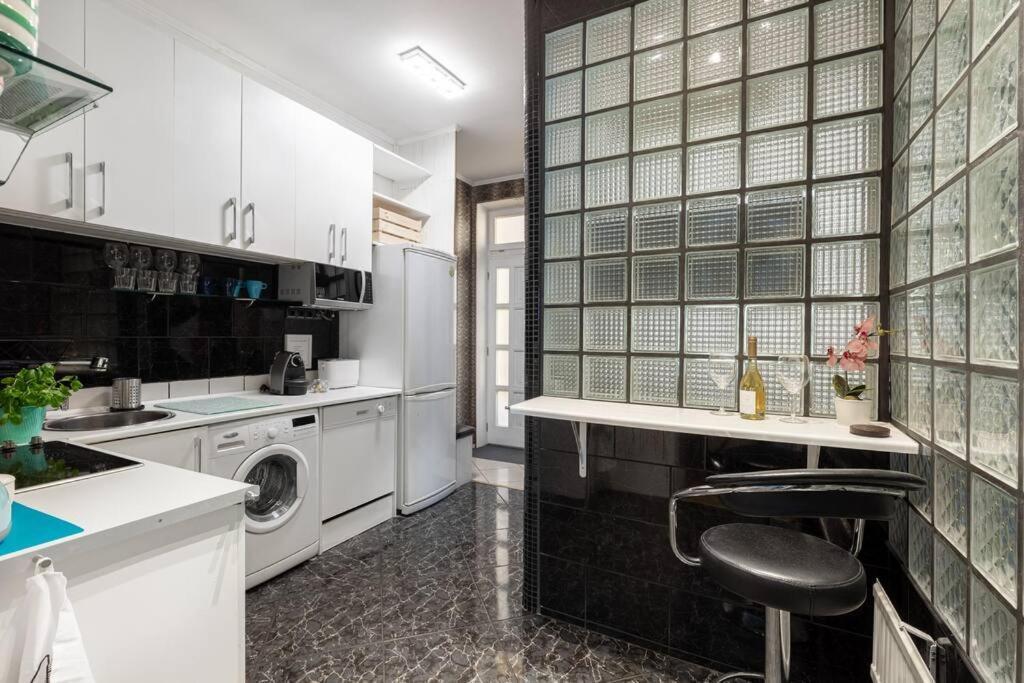 Stylish Central Budapest Apartment Buitenkant foto