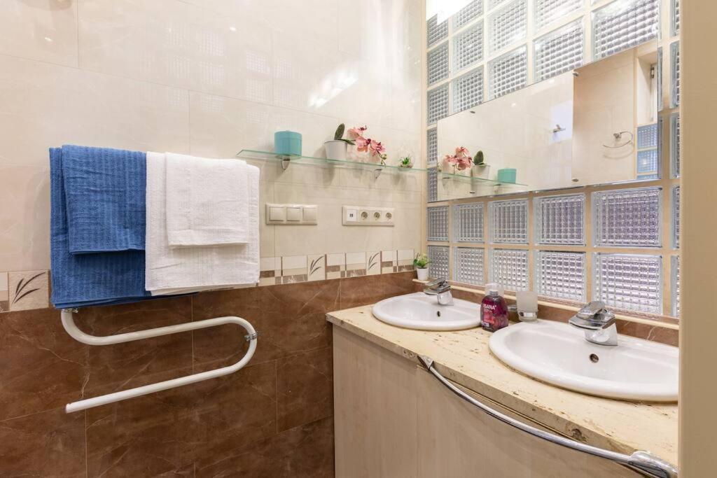 Stylish Central Budapest Apartment Buitenkant foto